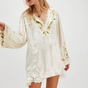 FREE PEOPLE EMBER FLORAL EMBROIDERED VELVET TUNIC TOP XS